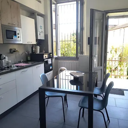 Lungo Fiume Apartment *